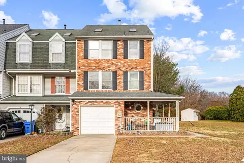 43 Stoneshire Dr, Glassboro, NJ 08028