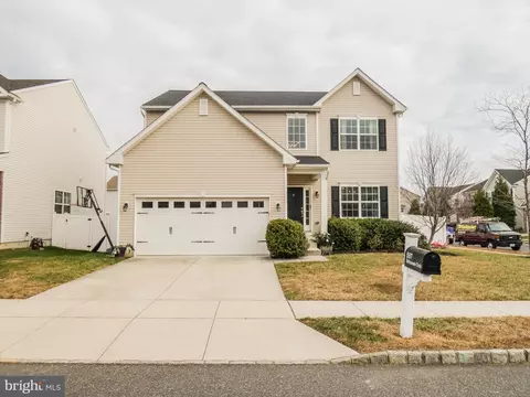 587 Defrancesco Cir, Glassboro, NJ 08028
