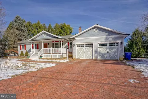 939 Garrison Rd, Monroeville, NJ 08343