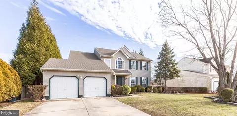 519 E Center St, Clayton, NJ 08312