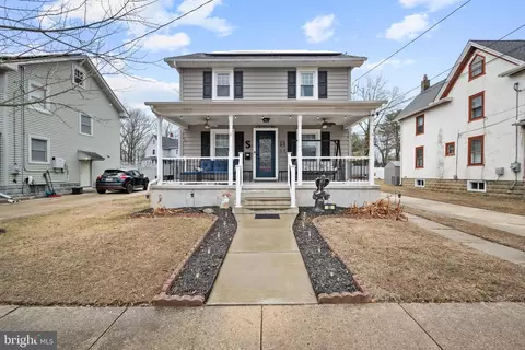 32 Bellevue Ave, Pitman, NJ 08071