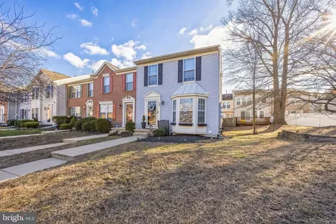 625 Sangreal Ct, Mantua, NJ 08051