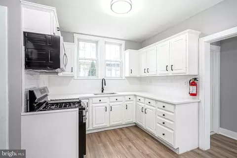 Kitchen - 419 N Broadway, Pitman, NJ 08071 photo 3 of 3