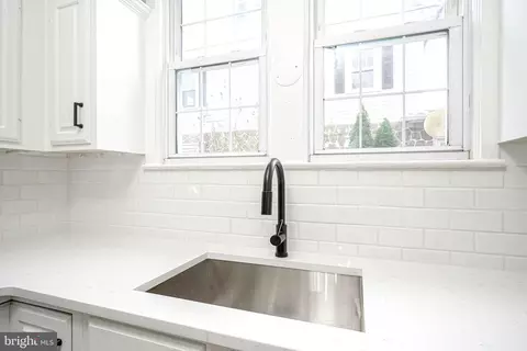 Kitchen - 419 N Broadway, Pitman, NJ 08071 photo 2 of 3