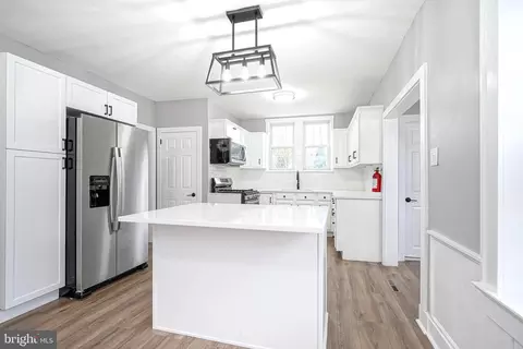 Kitchen - 419 N Broadway, Pitman, NJ 08071 photo 1 of 3