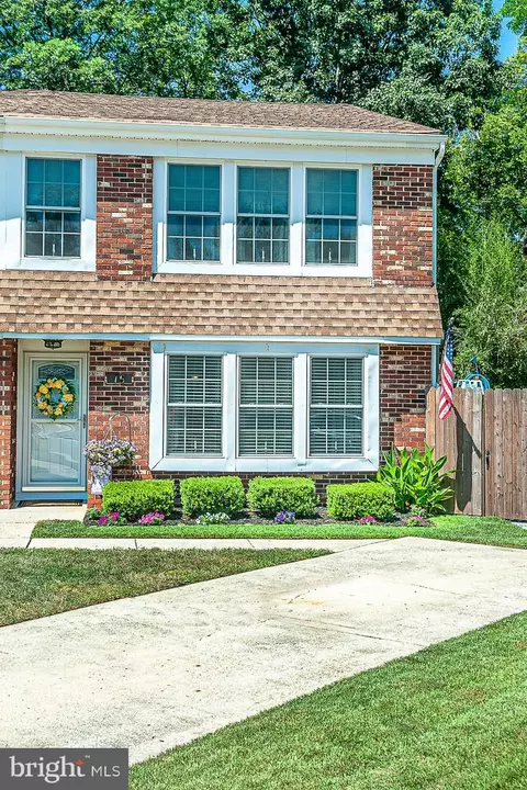 15 Corvas Ct, Sewell, NJ 08080