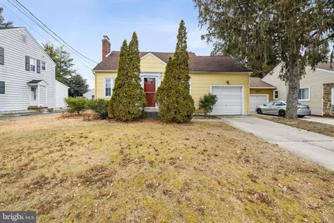 49 Warren St N, Woodbury, NJ 08096