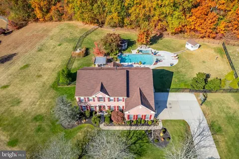 31 Fawn Hollow Ln, Mullica Hill, NJ 08062