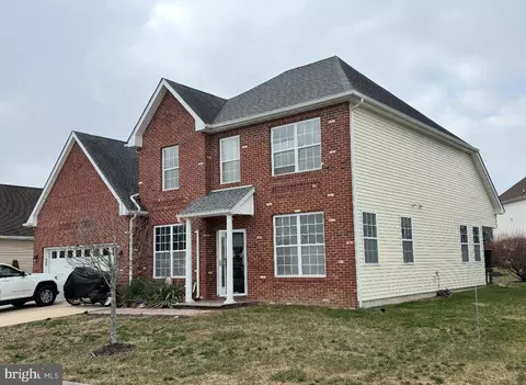 709 Weatherby Dr, Deptford, NJ 08096