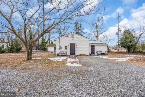 469 Berkley Rd, Mantua, NJ 08051