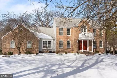 56 Berkshire Dr, Sewell, NJ 08080
