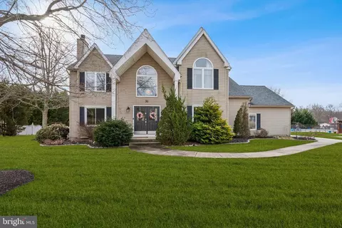 31 Orchard Dr, Mullica Hill, NJ 08062