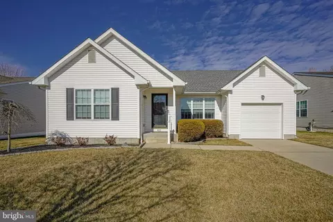 631 Monarda Trl, Mullica Hill, NJ 08062