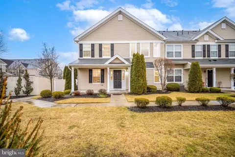 504 Lexington Mews, Woolwich Township, NJ 08085