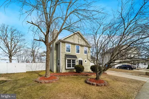 221 Stirrup Ln, Swedesboro, NJ 08085