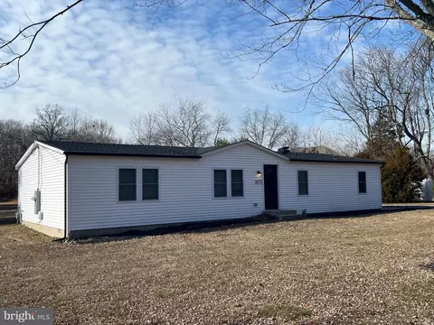 2673 Main Rd, Franklinville, NJ 08322