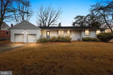 1456 Hurffville Rd, Deptford, NJ 08096