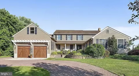 69 Woodstown Rd, Mullica Hill, NJ 08062