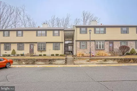8 George Taylor Bldg, Turnersville, NJ 08012