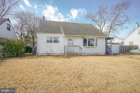 539 Elm Ave, Deptford, NJ 08096