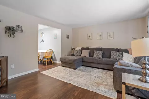 Entry Way - 1 Ruby Ave, Sewell, NJ 08080 photo 3 of 5