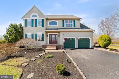 109 Heatherton Rd, Woolwich Township, NJ 08085