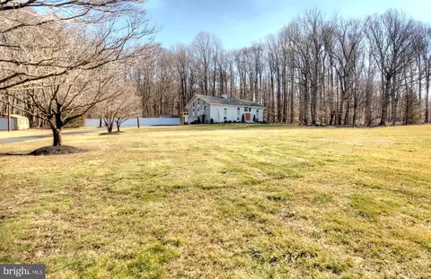 1514 Commissioners Rd, Mullica Hill, NJ 08062