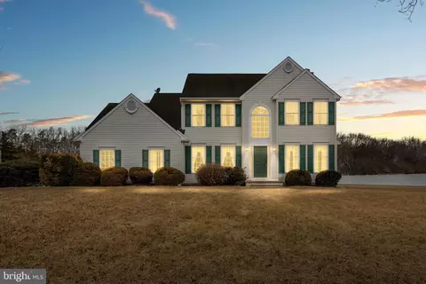 17 Covey Pl, Monroeville, NJ 08343
