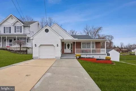 749 Valley Green Ave, Deptford, NJ 08096