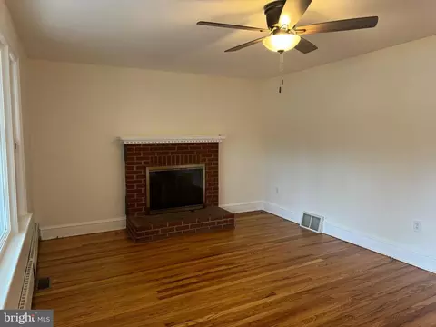165 Esplanade Ave, Pitman, NJ 08071 photo 3
