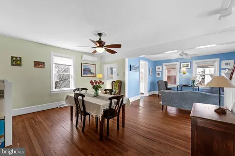 Dining - 103 Myrtle Ave, Pitman, NJ 08071 photo 2 of 2