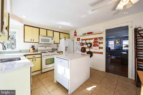 Kitchen - 103 Myrtle Ave, Pitman, NJ 08071 photo 4 of 4