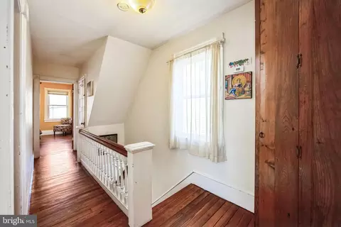 Entry Way - 103 Myrtle Ave, Pitman, NJ 08071 photo 4 of 5