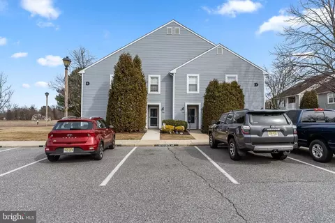 425 Paddock Ct, Sewell, NJ 08080