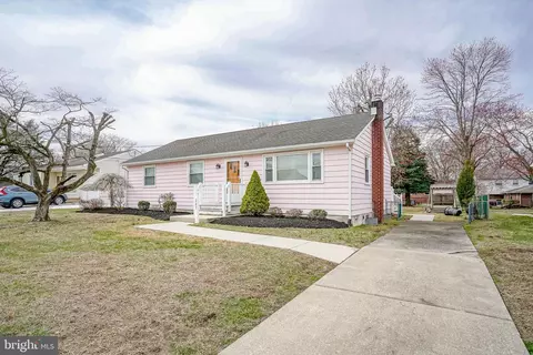 227 Harmony Rd, Gibbstown, NJ 08027
