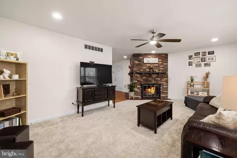 Living - 620 Vassar Ave, Pitman, NJ 08071 photo 1 of 1