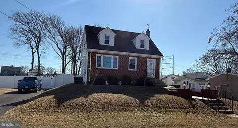 1314 Mckinley Ave, West Deptford, NJ 08096