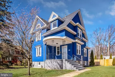 437 Maple Ave, Woodbury Heights, NJ 08097