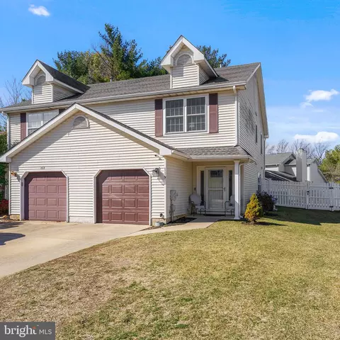 119 Stoneham Dr, Glassboro, NJ 08028
