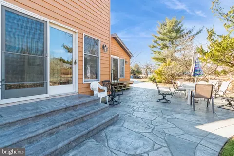Exterior - 541 Hereford Ln, Mickleton, NJ 08056 photo 3 of 6