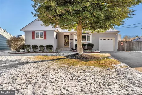 5 Biscayne, West Deptford, NJ 08096