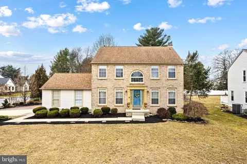 1501 Cobblestone Ct, West Deptford, NJ 08086