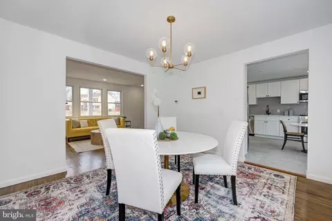Dining - 532 Hudson Ave, Pitman, NJ 08071 photo 1 of 5