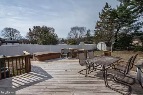 Exterior - 532 Hudson Ave, Pitman, NJ 08071 photo 4 of 7