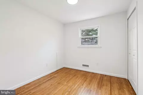 Bedroom - 532 Hudson Ave, Pitman, NJ 08071 photo 4 of 4