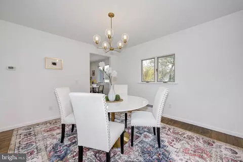 Dining - 532 Hudson Ave, Pitman, NJ 08071 photo 3 of 5