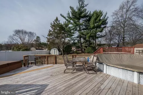 Exterior - 532 Hudson Ave, Pitman, NJ 08071 photo 2 of 7