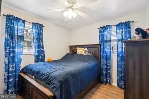 Bedroom - 87 Gaunt Dr, Mickleton, NJ 08056 photo 3 of 7