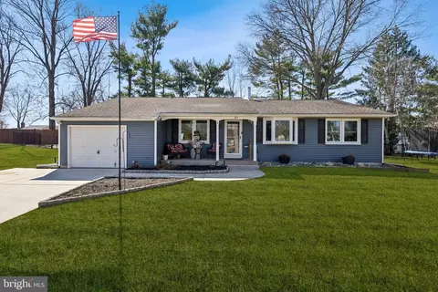 87 Gaunt Dr, Mickleton, NJ 08056