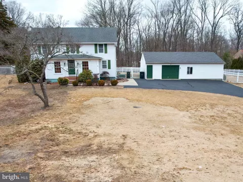 353 Ketal Ave, Williamstown, NJ 08094